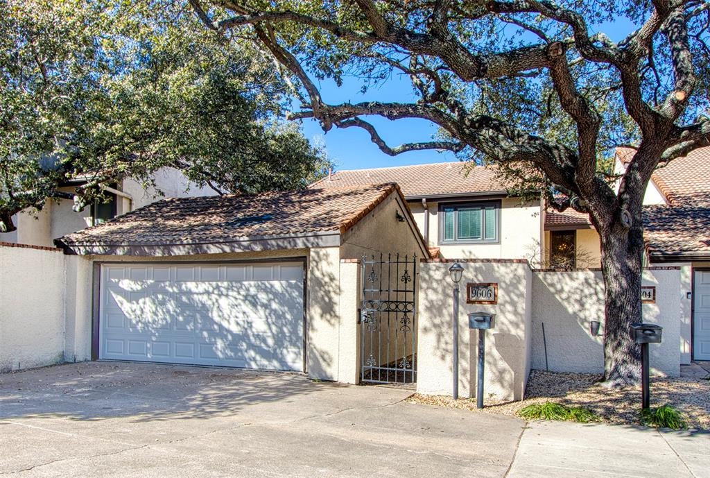 9606 Glenacre, Dallas, TX 75243 photo