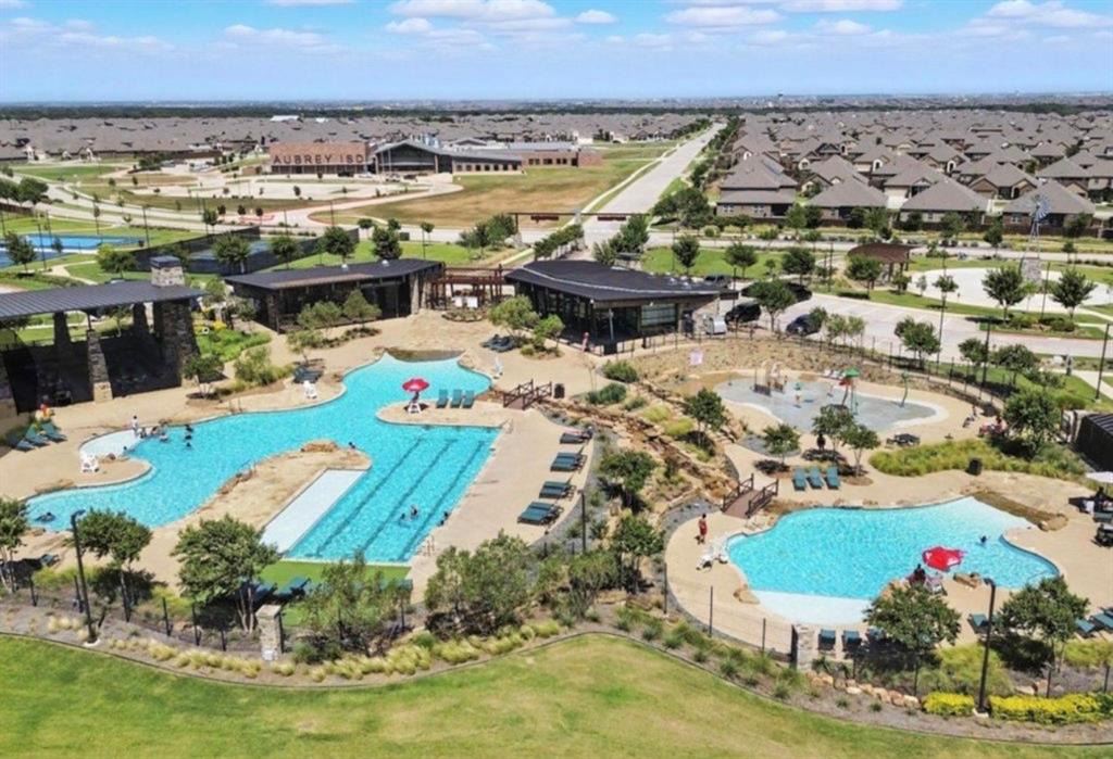 3721 Tracewood Bnd, Aubrey, TX 76227