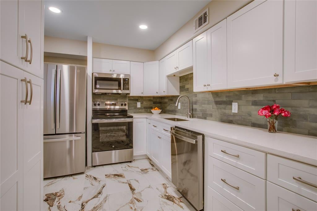 7777 Royal Ln, Dallas, TX 75230 photo