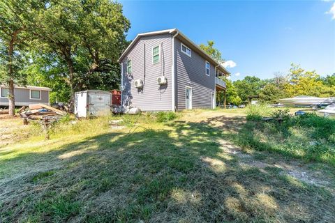 Single Family Residence in Pottsboro TX 49 Carolyn Drive.jpg