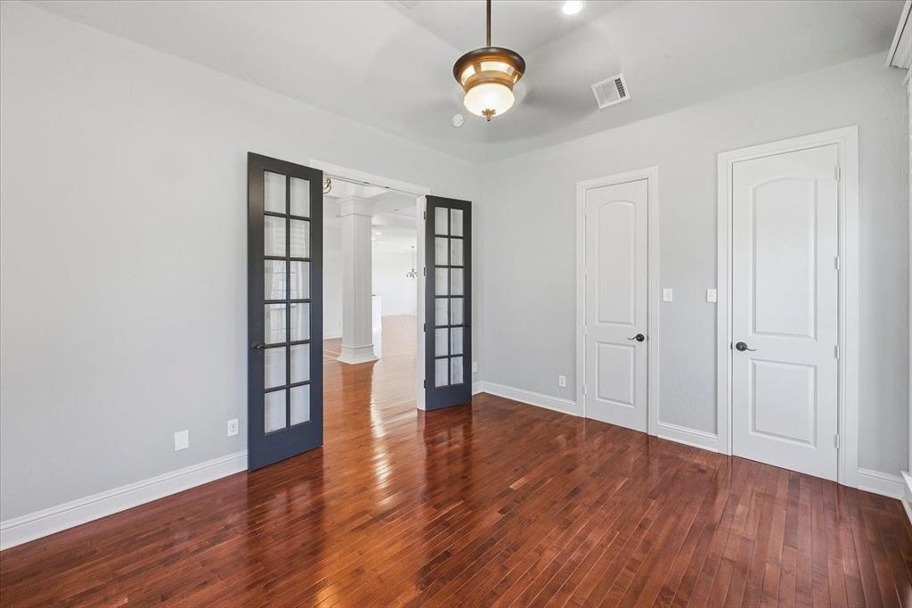 4457 Fairway View Dr, Fort Worth, TX 76008 photo