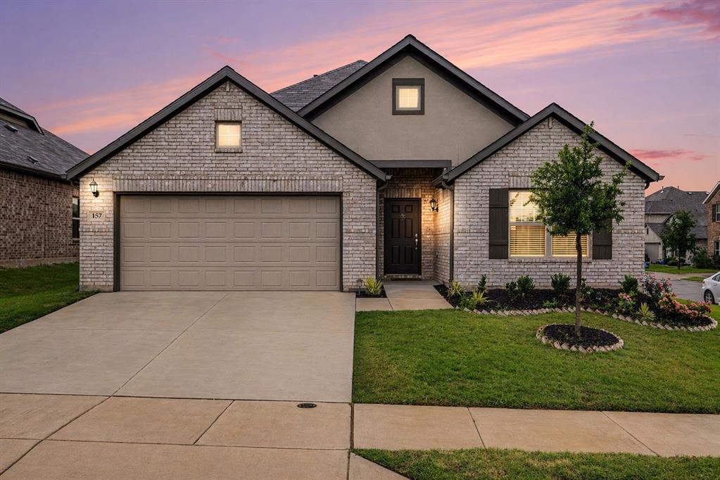 157 Greenback Trl, Fort Worth, TX 76131