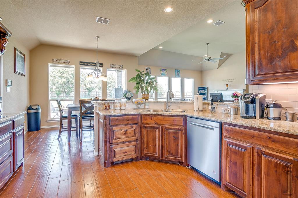 5400 Posada Dr, Fort Worth, TX 76036 photo