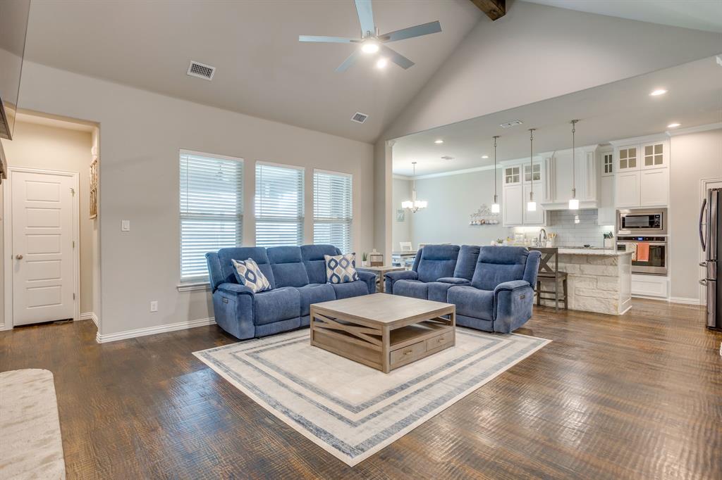 112 Steves Way, Waxahachie, TX 75165 photo