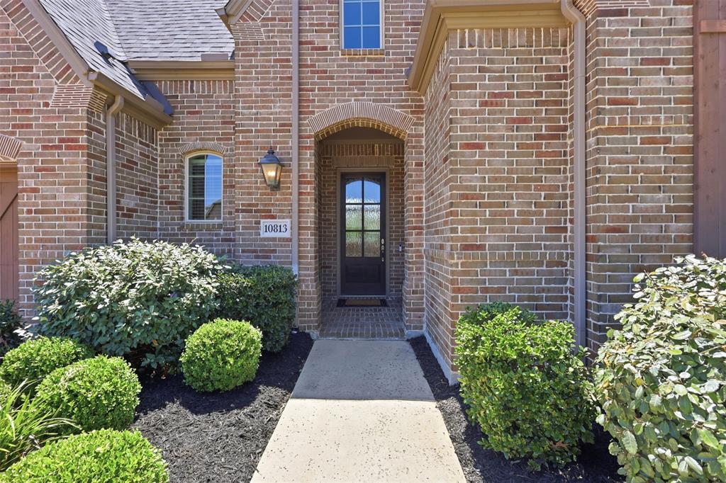 10813 Sycamore Falls Dr, Flower Mound, TX 76226 photo