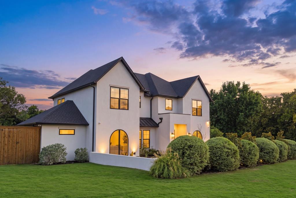 3860 Walnut Hill Ln, Dallas, TX 75229