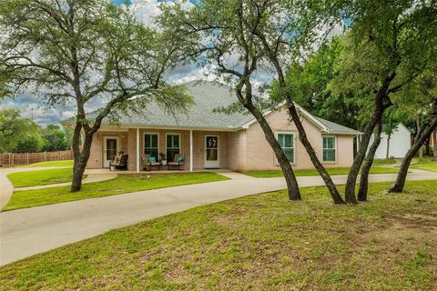 Single Family Residence in Weatherford TX 3130 Cimmaron Road.jpg