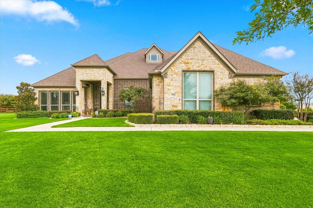 533 Eastmeadow Ln, Northlake, TX 76226