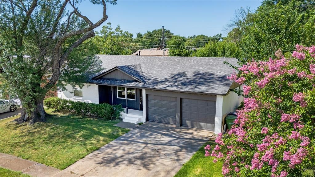 4518 Hanover Dr, Garland, TX 75042 photo