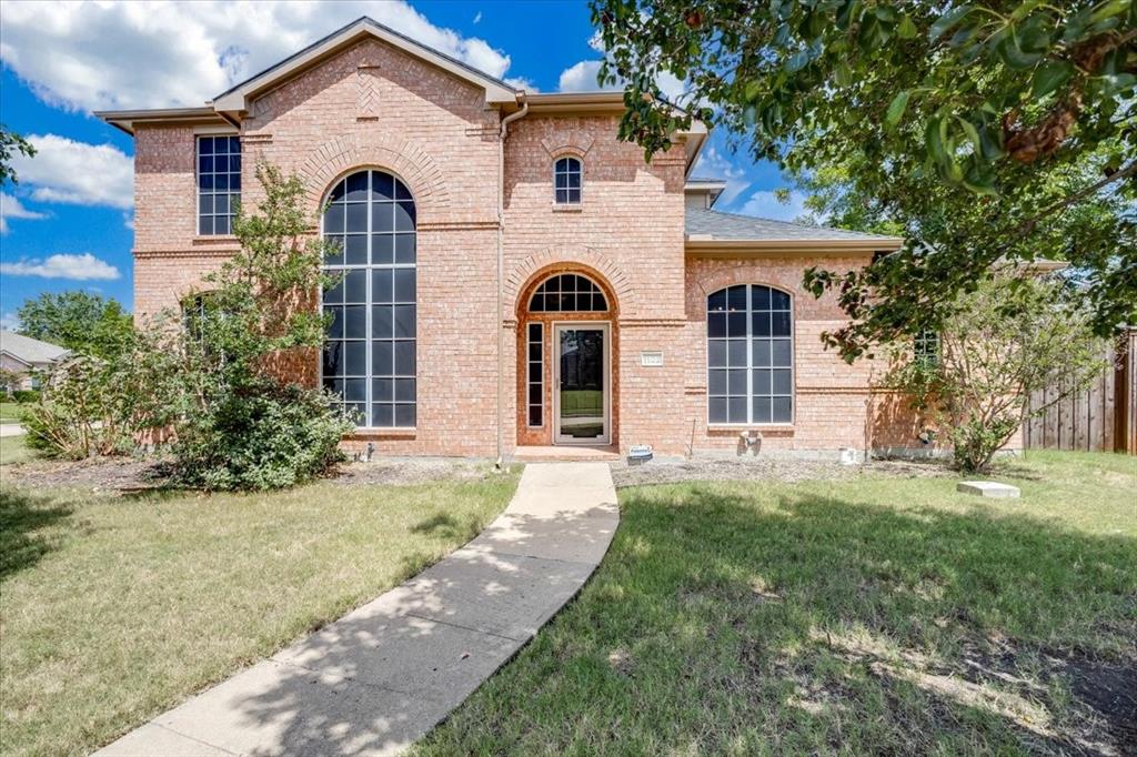 1102 Waterside Ct, Mesquite, TX 75181 photo