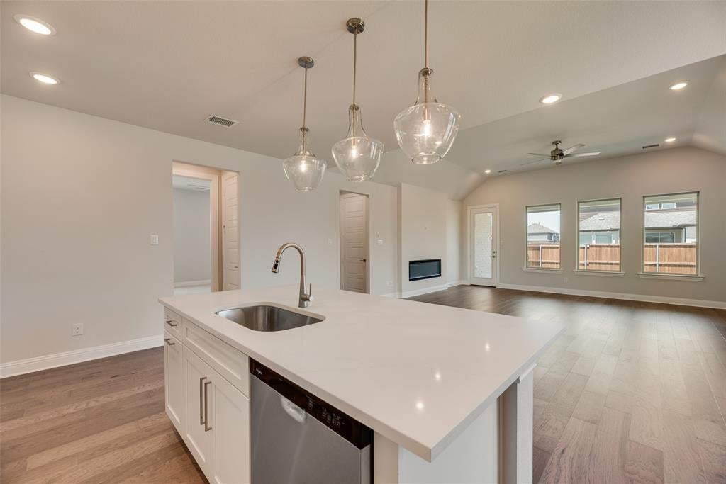 1551 Overton St, Frisco, TX 75036 photo