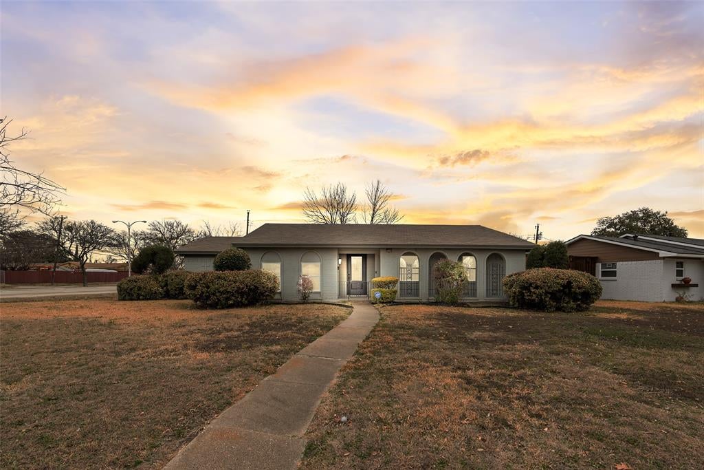 2234 Aloha Dr, Mesquite, TX 75150 photo