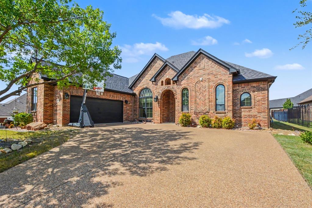 11029 Hawkins Home Blvd, Benbrook, TX 76126 photo