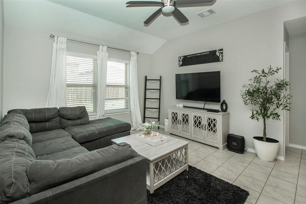 2314 Pontotoc Dr, Forney, TX 75126 photo