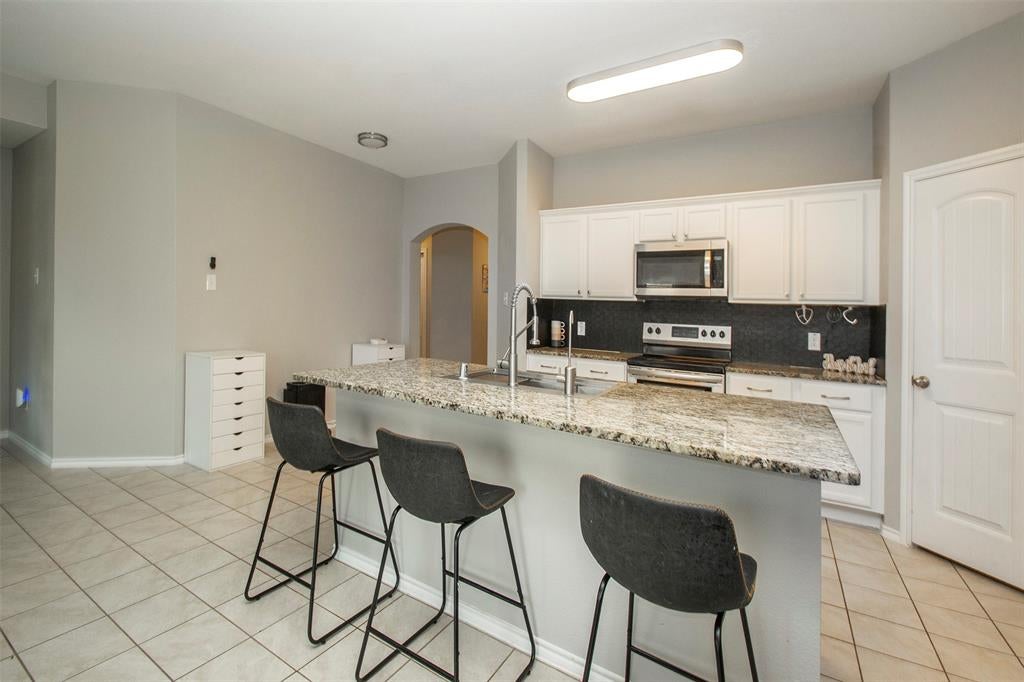2314 Pontotoc Dr, Forney, TX 75126 photo