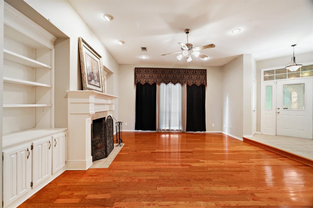4585 Farm Road 195, Paris, TX 75462 photo