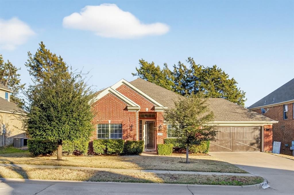 1410 Oxbow Dr, Cedar Hill, TX 75104