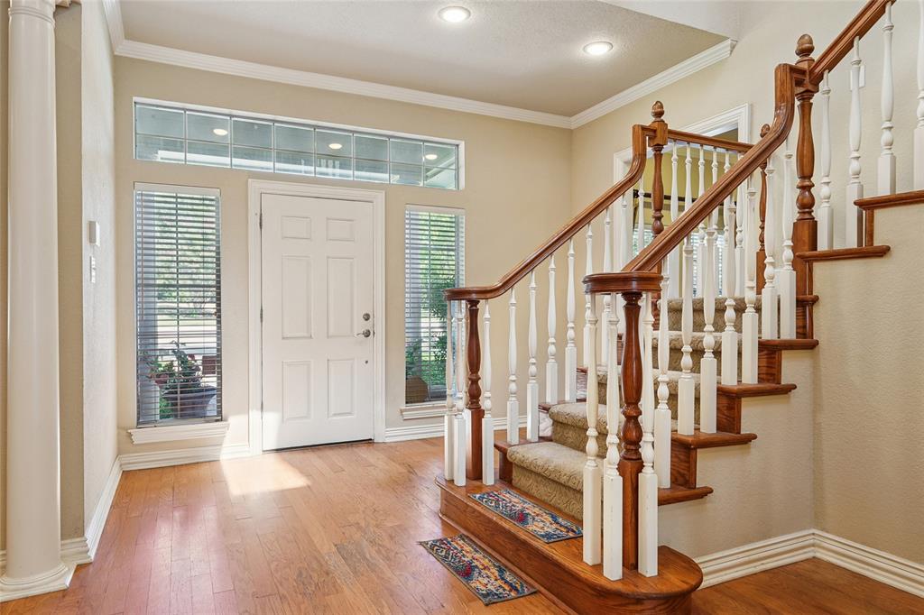 27 Oak Forrest Cir, Denton, TX 76210 photo