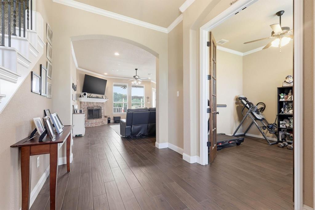 160 Kelly Dr, Waxahachie, TX 75167 photo