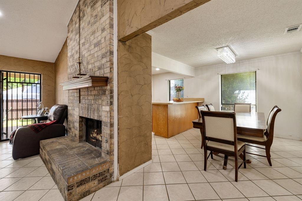 1865 Juniper Ln, Lewisville, TX 75077 photo