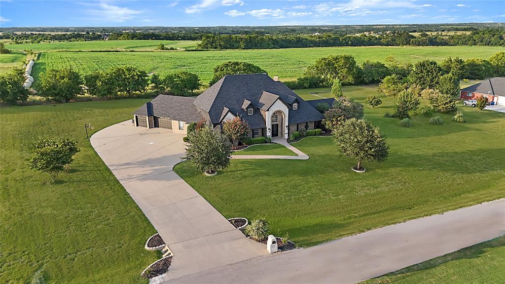 4701 Lake Dr, Celina, TX 75009 photo