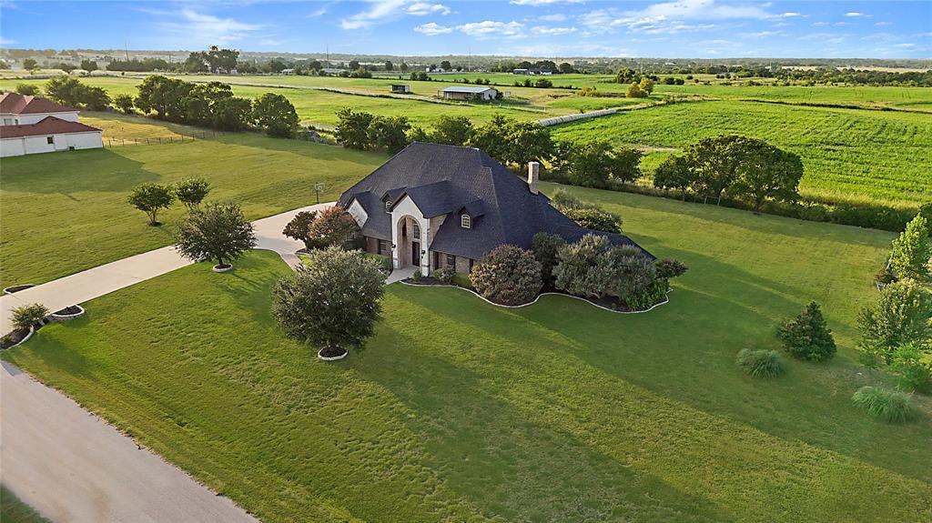 4701 Lake Dr, Celina, TX 75009 photo