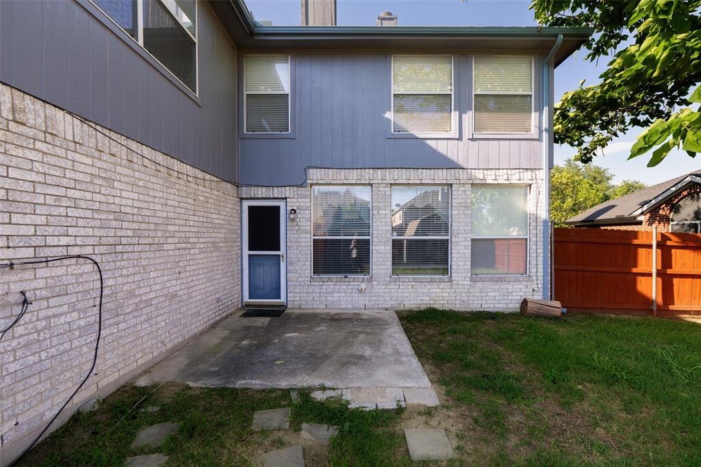 726 Spring Mills Rd, Mesquite, TX 75181 photo
