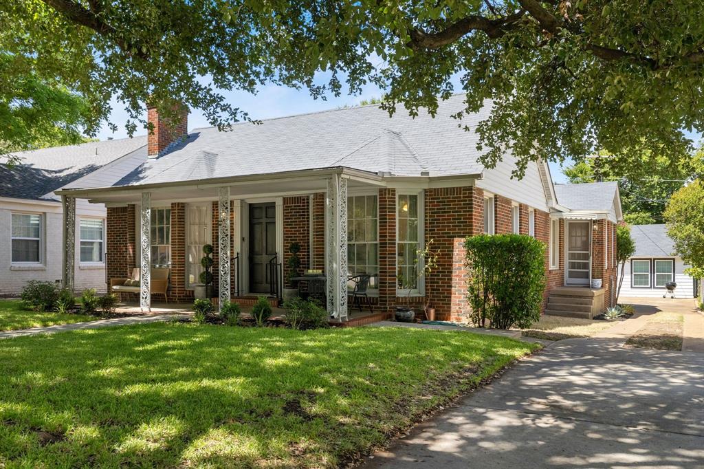 3208 W Biddison St, Fort Worth, TX 76109 photo