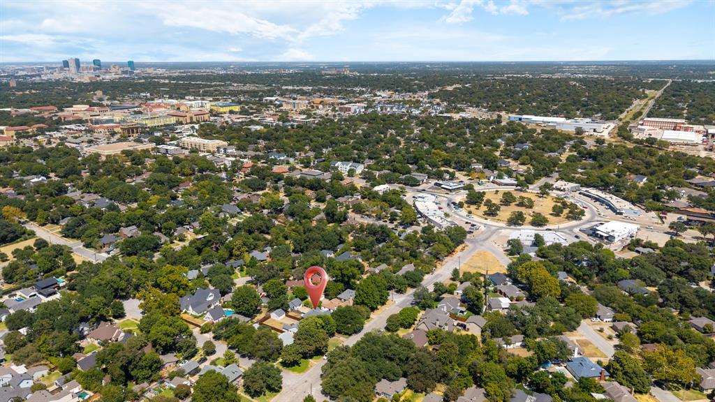 3208 W Biddison St, Fort Worth, TX 76109 photo
