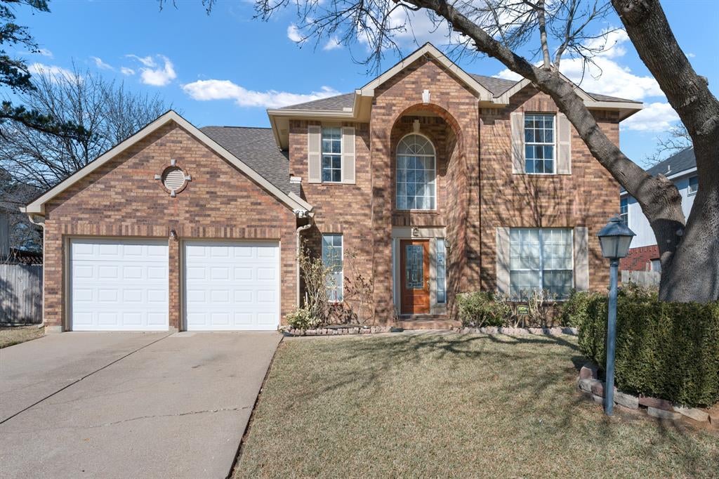 4303 Solitude Ct, Arlington, TX 76017
