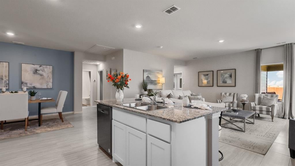 8505 Bluebonnet Bend Rd, Fort Worth, TX 76131 photo