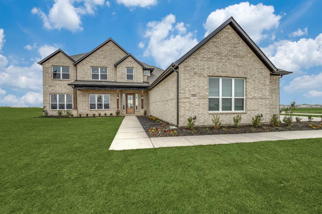 6704 Bassett Ln, Mesquite, TX 75126