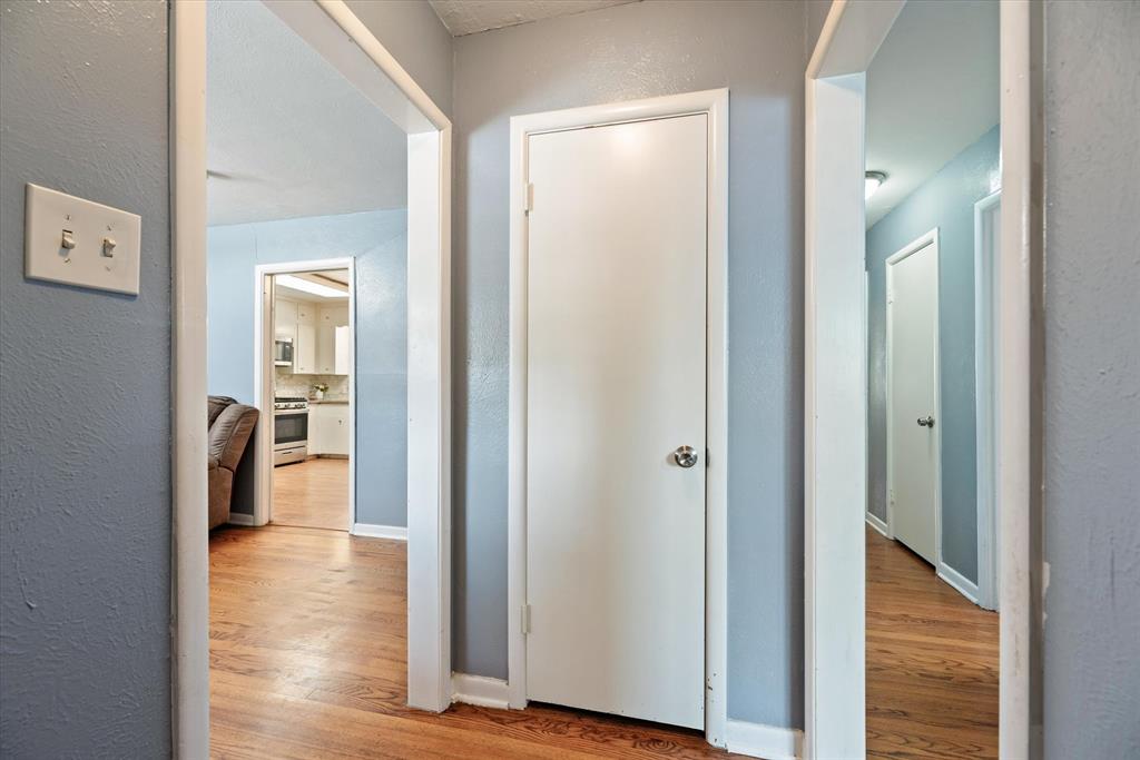 4709 Nadine Dr, Haltom City, TX 76117 photo