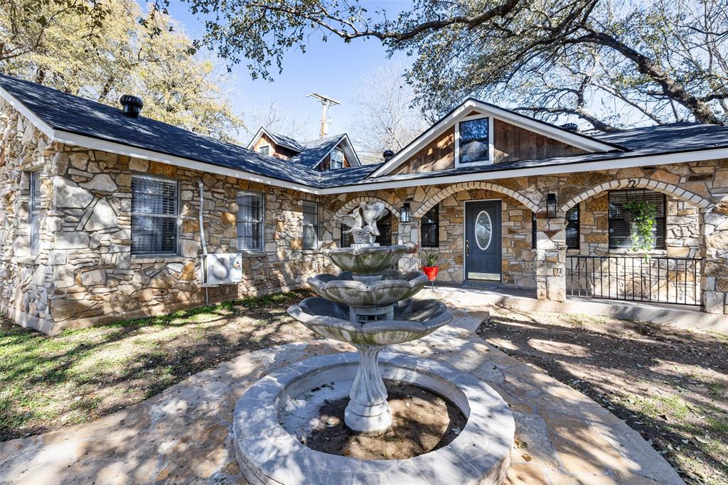 3625 Montego Blvd, Granbury, TX 76049