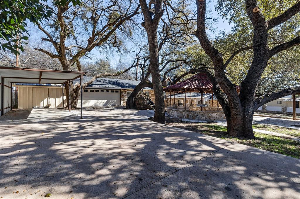 3625 Montego Blvd, Granbury, TX 76049 photo