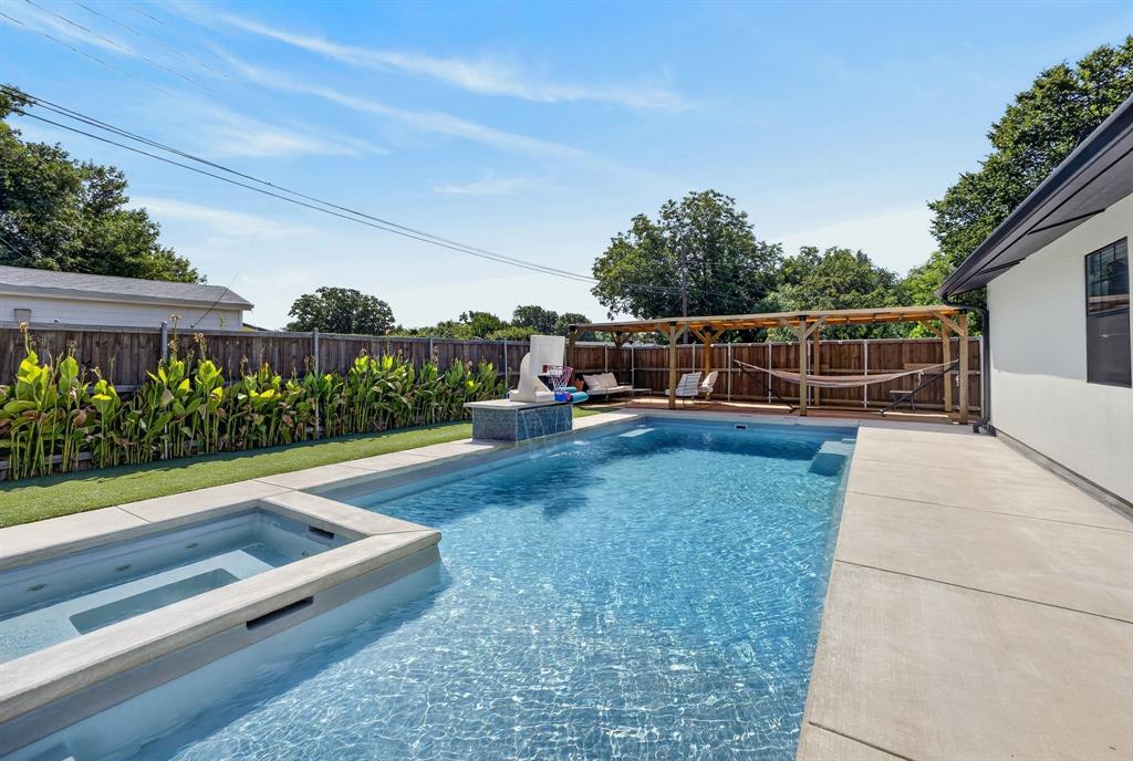 3193 Northaven Rd, Dallas, TX 75229
