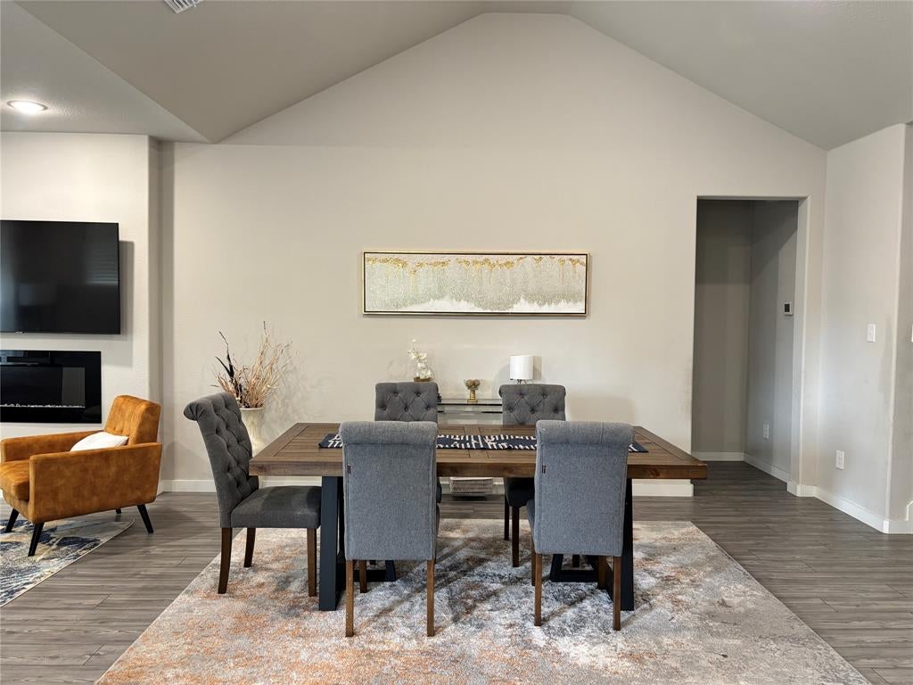 395 Teton St, Waxahachie, TX 75165 photo