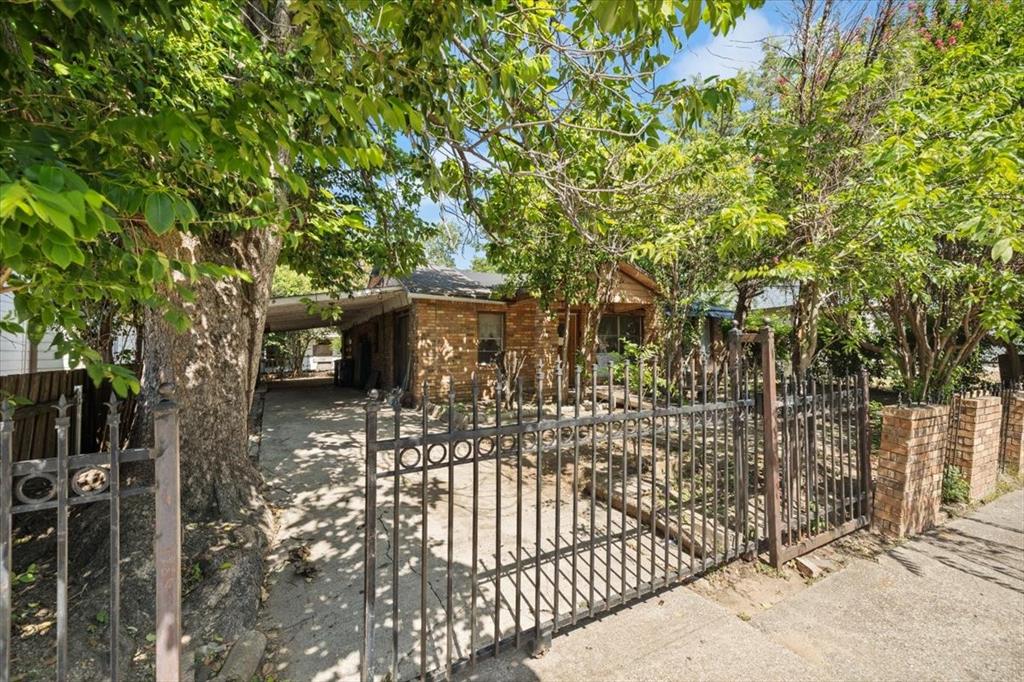 3907 Odessa St, Dallas, TX 75212 photo