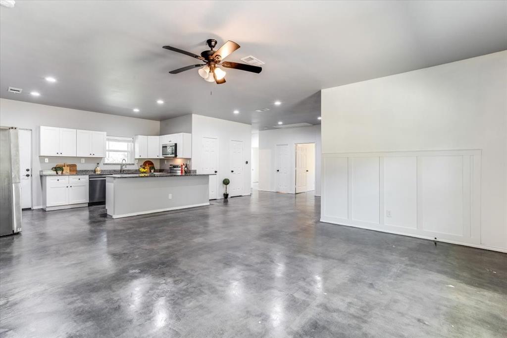 1409 County Road 913, Burleson, TX 76028 photo