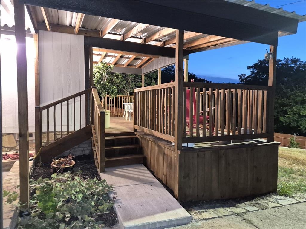 3819 Horseshoe Trl, Granbury, TX 76048 photo