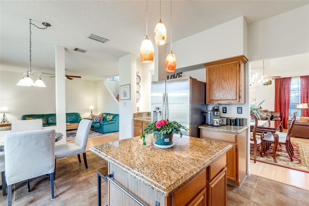 6841 Douglas Creek, Plano, TX 75023