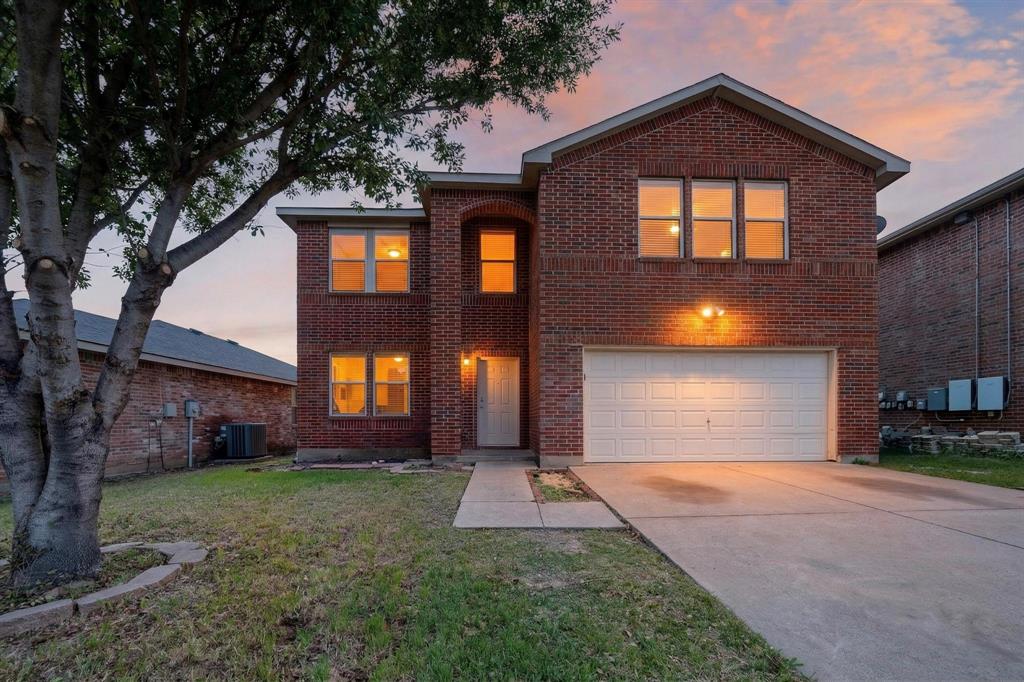 602 Flooded Gum St, Arlington, TX 76002