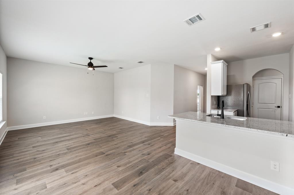 1004 Cedar St, Hutchins, TX 75141 photo