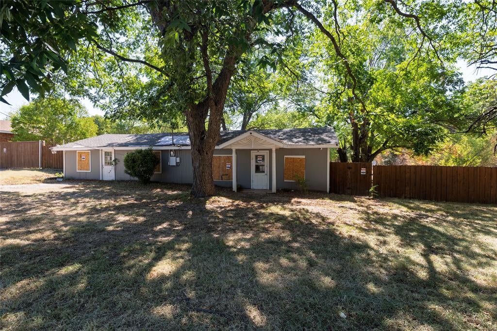 2232 Belt Line Rd, Dallas, TX 75253