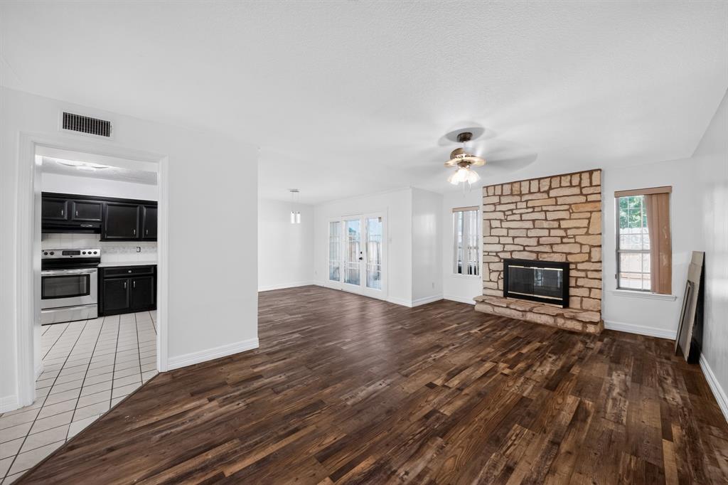 7335 Antoine Dr, Houston, TX 77088