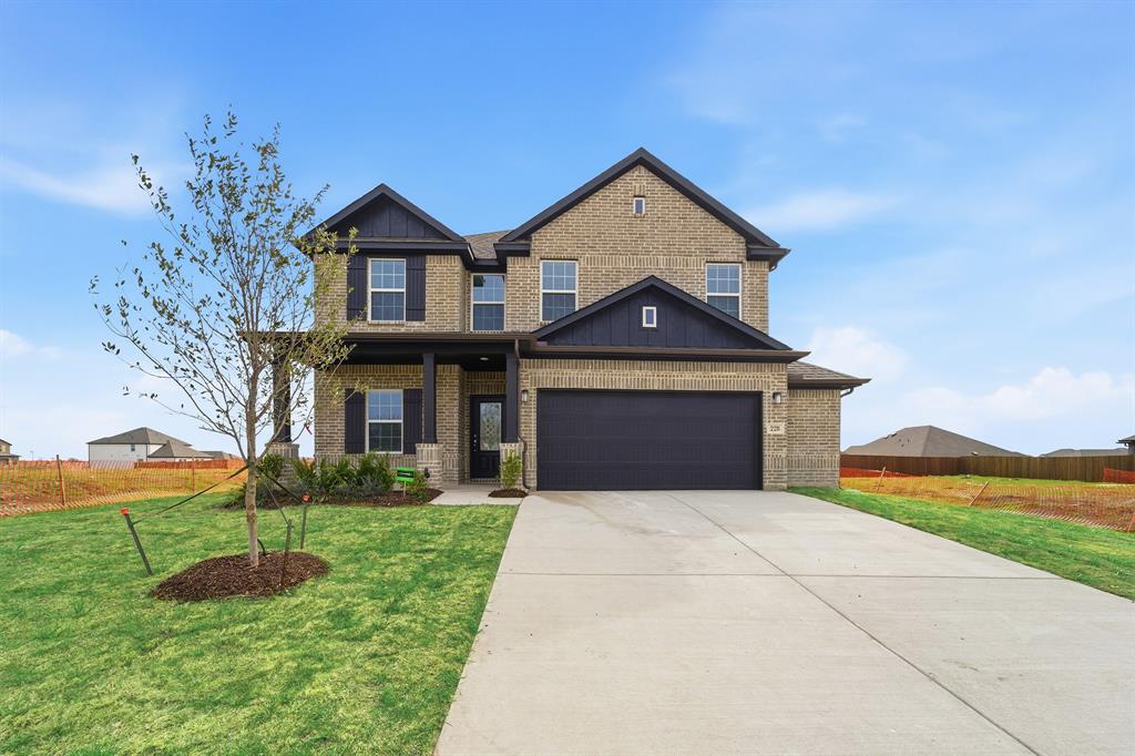 228 Charismatic Rd, Waxahachie, TX 75165