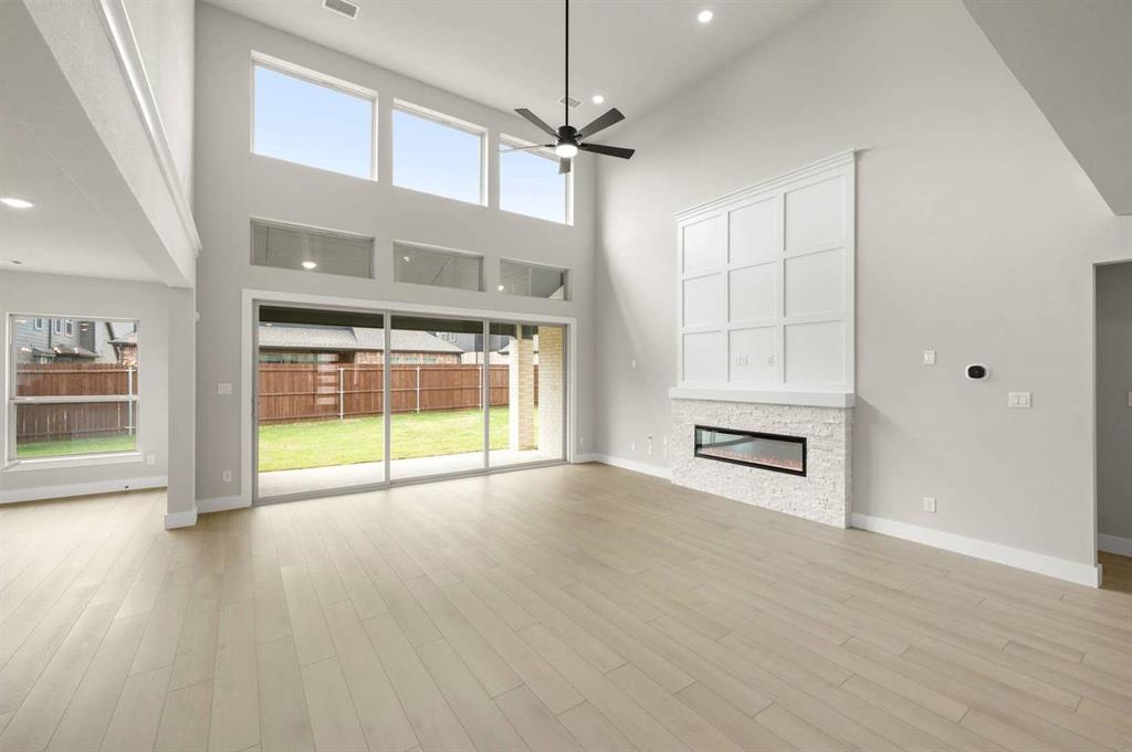337 Willie Way, Burleson, TX 76028 photo