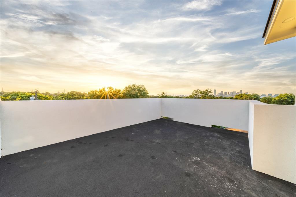 814 Lambert St, Dallas, TX 75203 photo