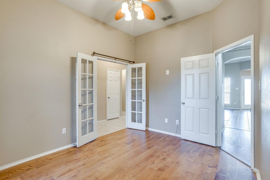 1032 Kingfish Dr, Burleson, TX 76028 photo