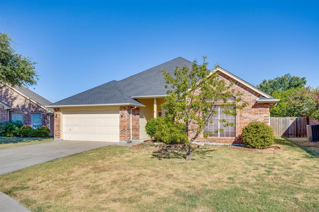 1032 Kingfish Dr, Burleson, TX 76028 photo